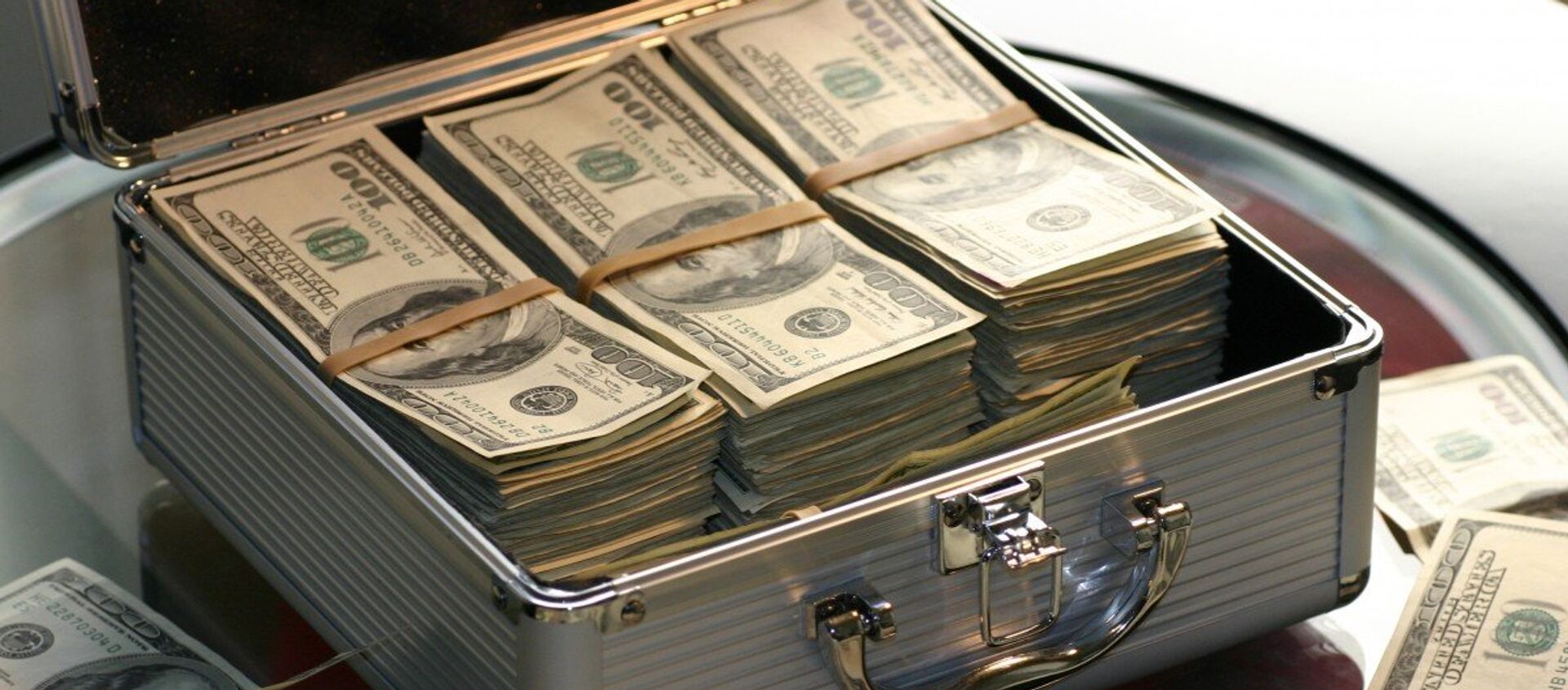 Dólares de EEUU - Sputnik Mundo, 1920, 14.05.2019