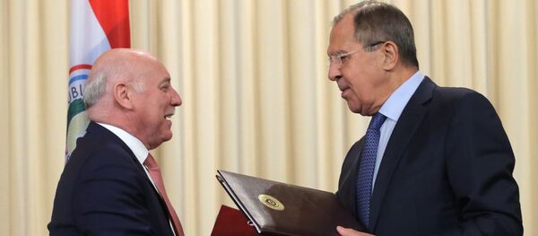 El ministro paraguayo de Exteriores, Eladio Loizaga Caballero, y su par ruso Serguéi Lavrov (archivo) - Sputnik Mundo