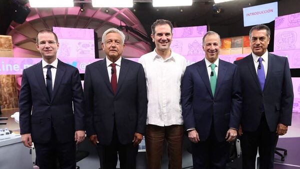 Ricardo Anaya, Andrés Manuel López Obrador, Lorenzo Cordova Vianello, José Antonio Meade y Jaime Rodríguez durante el tercer y último debate - Sputnik Mundo