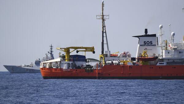 El barco de rescate Aquarius (imagen referencial) - Sputnik Mundo