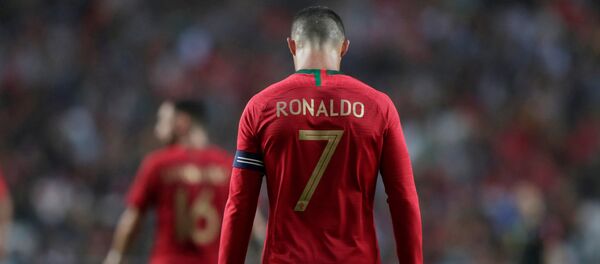 Cristiano Ronaldo, futbolista portugués - Sputnik Mundo