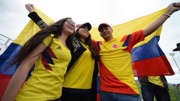 Hinchas colombianos en Rusia Hinchas colombianos en Rusia - Sputnik Mundo