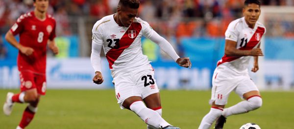 El partido entre Perú y Dinamarca - Sputnik Mundo