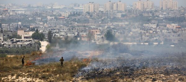 Soldados israelíes en la frontera con Gaza - Sputnik Mundo
