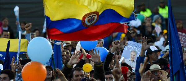 Marcha de apoyo a Iván Duque Márquez, candidato presidencial en las elecciones de Colombia 2018 - Sputnik Mundo