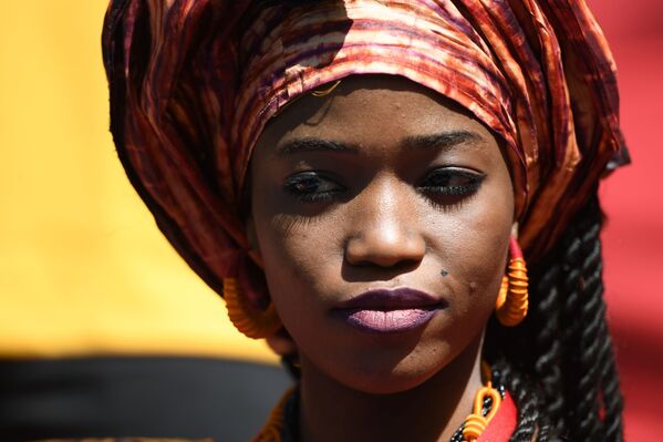 A fan before the start of a FIFA World Cup group stage match between France and Australia. - Sputnik Mundo