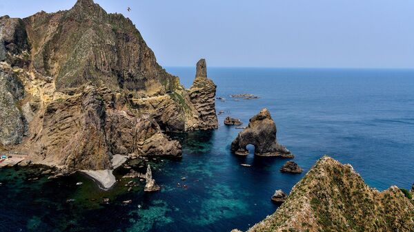 Rocas de Liancourt, islas disputadas entre Japón y Corea del Sur - Sputnik Mundo