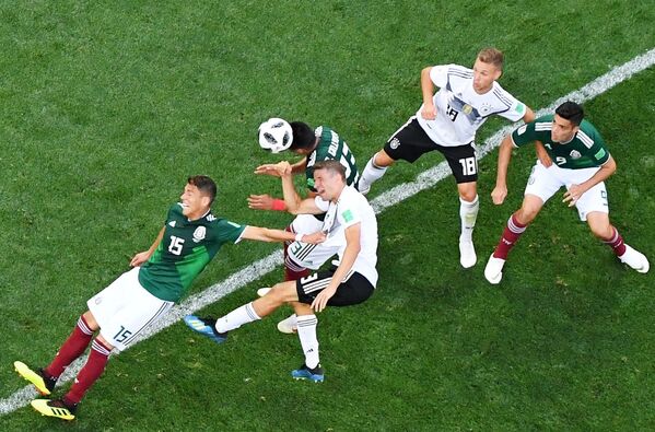 Los momentos cumbre del partidazo entre México y Alemania - Sputnik Mundo