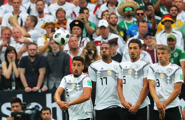 Los momentos cumbre del partidazo entre México y Alemania - Sputnik Mundo