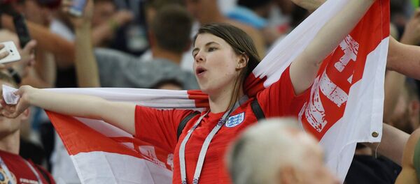 Una hincha inglesa en el Mundial de Rusia - Sputnik Mundo