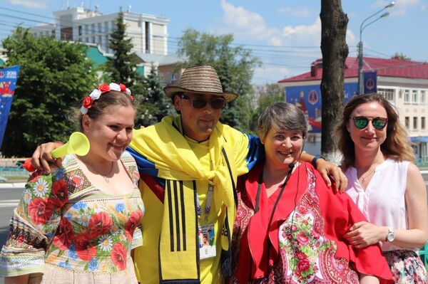 Hincha colombiano en Rusia 2018 - Sputnik Mundo