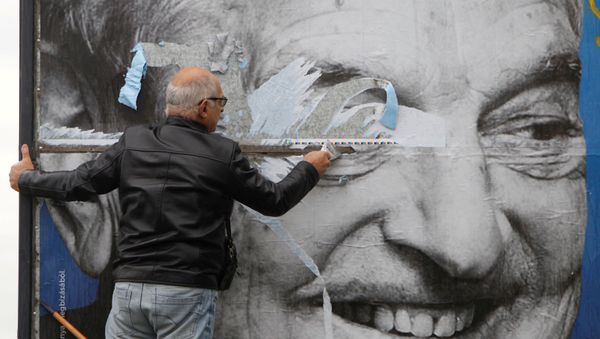 Retrato de George Soros, multimillonario estadounidense Retrato de George Soros, multimillonario estadounidense - Sputnik Mundo