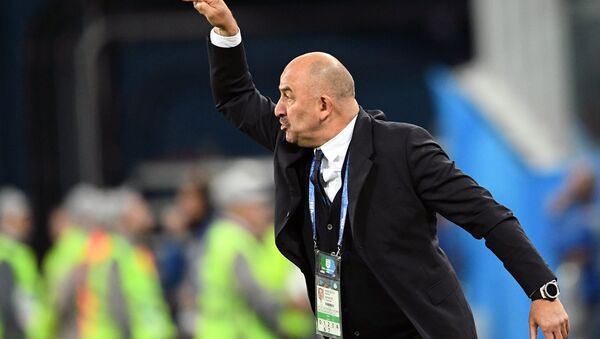 Stanislav Cherchésov, entrenador de la selección rusa - Sputnik Mundo