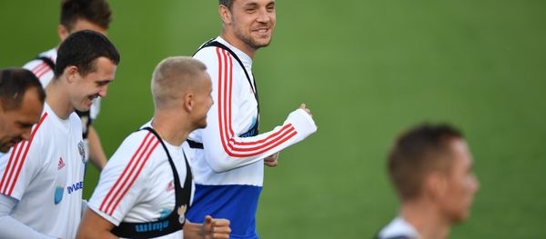 Entrenamiento de la selección de Rusia de fútbol Entrenamiento de la selección de Rusia de fútbol - Sputnik Mundo