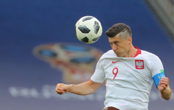 Robert Lewandowski, jugador de Polonia - Sputnik Mundo