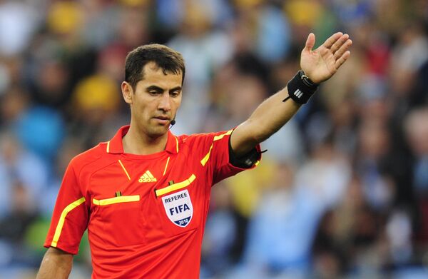 Ravshán Irmátov, árbitro uzbeko Ravshán Irmátov, árbitro uzbeko - Sputnik Mundo