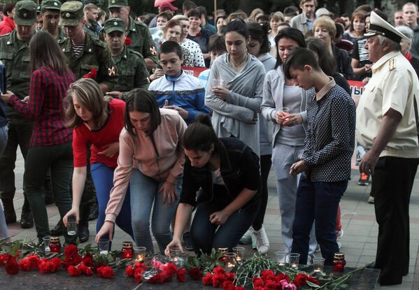 Así conmemoraron las ciudades rusas el inicio de la Gran Guerra Patria - Sputnik Mundo