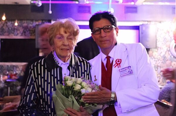 Valentina Yashina y Lorenzo de Chosica Valentina Yashina y Lorenzo de Chosica - Sputnik Mundo