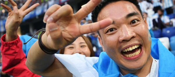 Hinchas durante el partido entre Argetina y Croacia (imagen referencial) - Sputnik Mundo