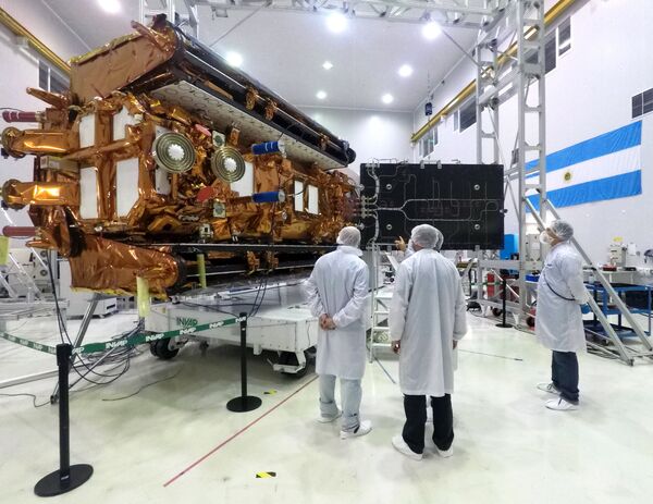 Instalaciones de INVAP, la empresa estatal argentina encargada de la construcción de sus nuevos satélites - Sputnik Mundo