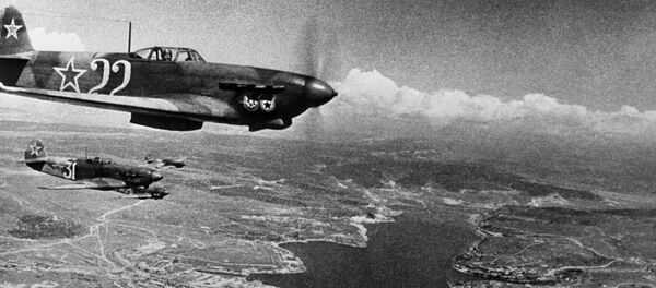 Unos aviones soviéticos durante la Gran Guerra Patria, archivo - Sputnik Mundo