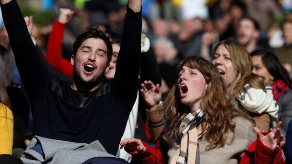 Hinchas de fútbol. - Sputnik Mundo