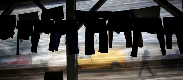 La ropa de los migrantes (imagen referencial) La ropa de los migrantes (imagen referencial) - Sputnik Mundo