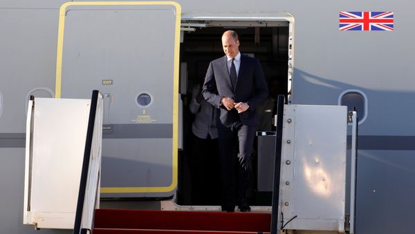 El príncipe Guillermo de Inglaterra en el aeropuerto de Tel Aviv El príncipe Guillermo de Inglaterra en el aeropuerto de Tel Aviv - Sputnik Mundo
