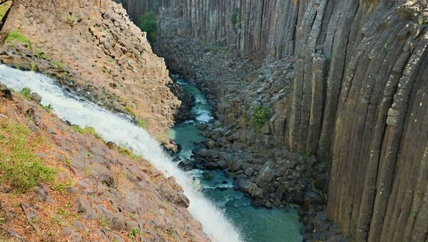 Prismas Basálticos, Hidalgo, México - Sputnik Mundo