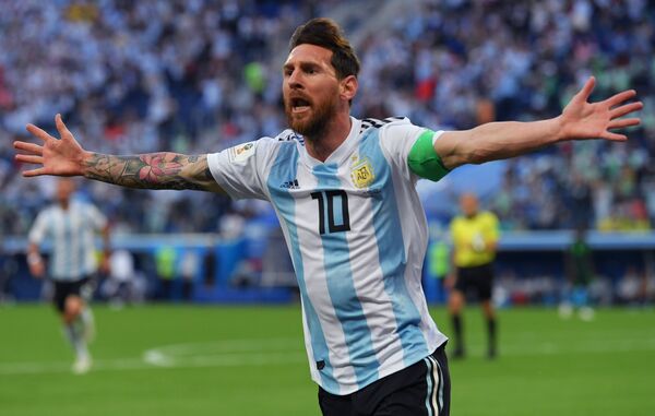 Lionel Messi celebra su primer gol en el Mundial de Rusia - Sputnik Mundo