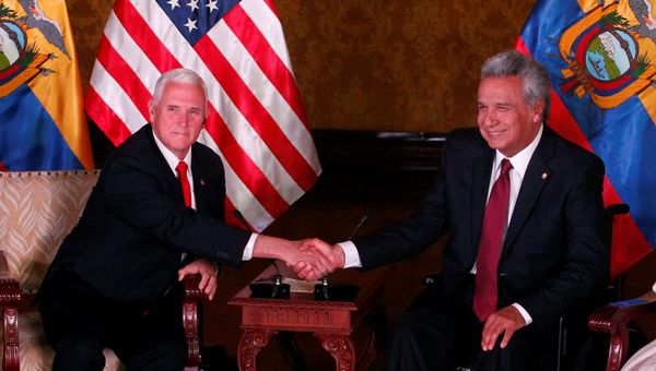 El vicepresidente de EEUU, Mike Pence y el presidente de Ecuador, Lenin Moreno El vicepresidente de EEUU, Mike Pence y el presidente de Ecuador, Lenin Moreno - Sputnik Mundo