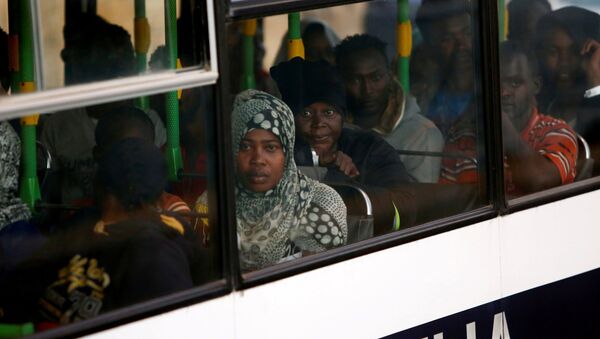 Inmigrantes en La Valeta, Malta - Sputnik Mundo