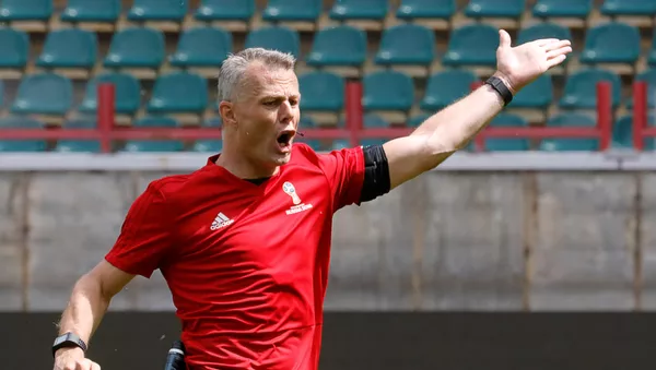 Björn Kuipers, árbitro holandés - Sputnik Mundo