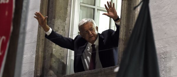 Andrés Manuel López Obrador, el candidato mexicano de izquierda para la presidencia de país - Sputnik Mundo