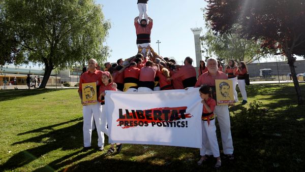 Los catalanes reclaman libertad para los presos políticos Los catalanes reclaman libertad para los presos políticos - Sputnik Mundo