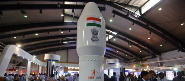 Un satélite Geosynchronous Satellite Launch Vehicle Mark III  de la agencia espacial de la India, Isro - Sputnik Mundo