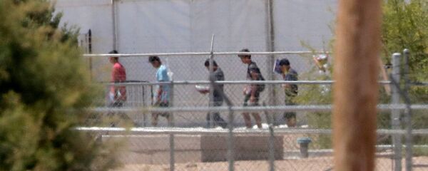 Niños inmigrantes en EEUU - Sputnik Mundo