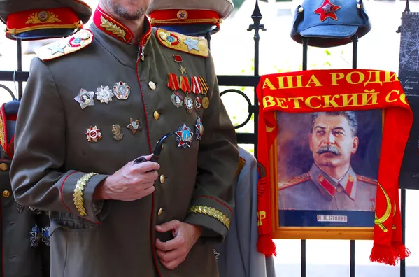Hinchas extranjeros descubren los secretos de Stalin Hinchas extranjeros descubren los secretos de Stalin - Sputnik Mundo