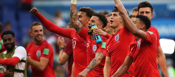 Inglaterra se impone a Suecia y se clasifica para las semifinales del Mundial - Sputnik Mundo