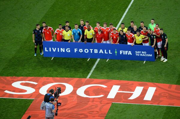 Las selecciones de Rusia y Croacia, momentos antes del partido en Sochi - Sputnik Mundo