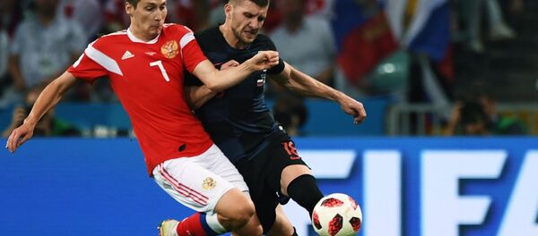Daler Kuzyaev (Rusia), Ante Rebić (Croacia) - Sputnik Mundo
