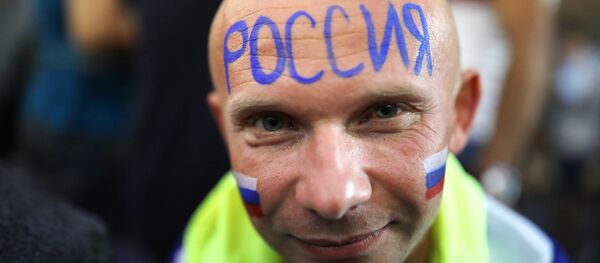Un hincha de Rusia - Sputnik Mundo