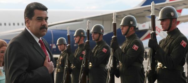 Nicolás Maduro, el presidente de Venezuela, durante su visita a Turquía - Sputnik Mundo