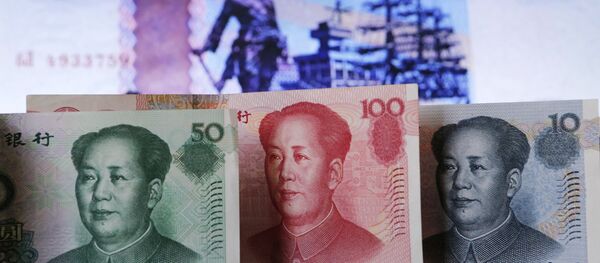 Billetes de yuanes y rublos - Sputnik Mundo