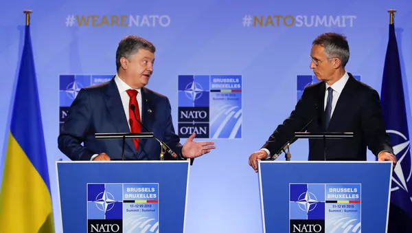 Presidente de Ucrania, Petró Poroshenko, secretario general de la OTAN, Jens Stoltenberg