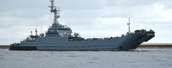 Un barco militar (imagen referencial) - Sputnik Mundo