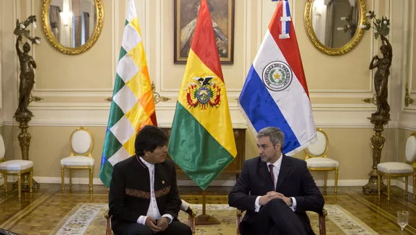 El presidente de bolivia, Evo Morales, y su homólogo paraguayo, Mario Abdo Benítez