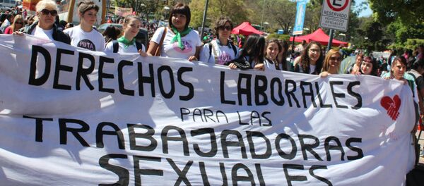 Representantes de la Asociación de Mujeres Meretrices de Argentina en el Encuentro Nacional de Mujeres en Argentina. Representantes de la Asociación de Mujeres Meretrices de Argentina en el Encuentro Nacional de Mujeres en Argentina. - Sputnik Mundo
