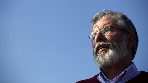 Gerry Adams, exlíder del partido Sinn Féin - Sputnik Mundo