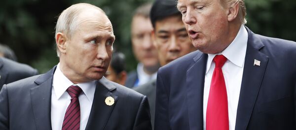 Vladímir Putin y Donald Trump (archivo) - Sputnik Mundo